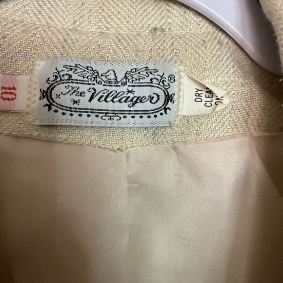 Vintage The Villager Blazer Women 10 Cream Pockets Button Union Made in The USA - Picture 3 of 9
